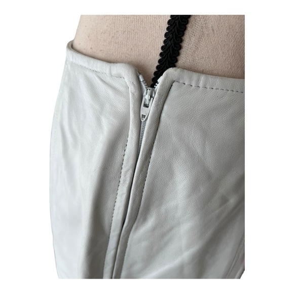The Works Saks Fifth Avenue Vintage 80s Leather White Pencil Skirt Size 12 - Picture 9 of 9